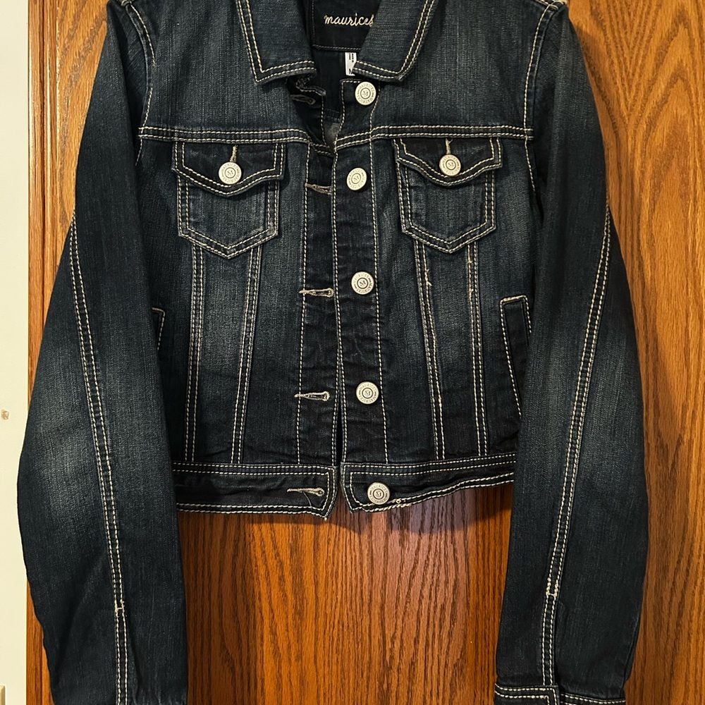 Denim Jacket with Colorful Patterned Back - Picture 6 of 7